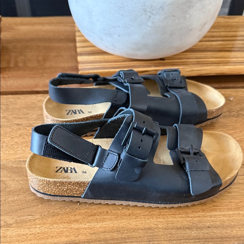 New ZARA Leather Sandals with Buckles